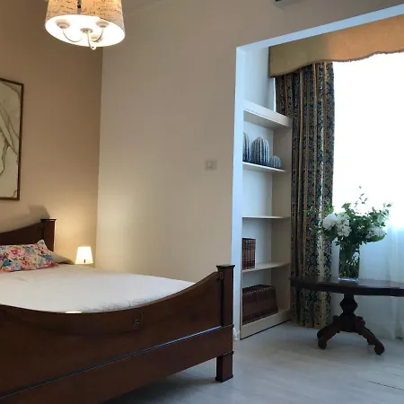 Roof Garden Bed and Breakfast