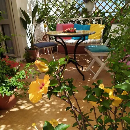 Bed and Breakfast Roof Garden Αλγκέρο
