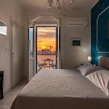 Bed and Breakfast Roof Garden 3*