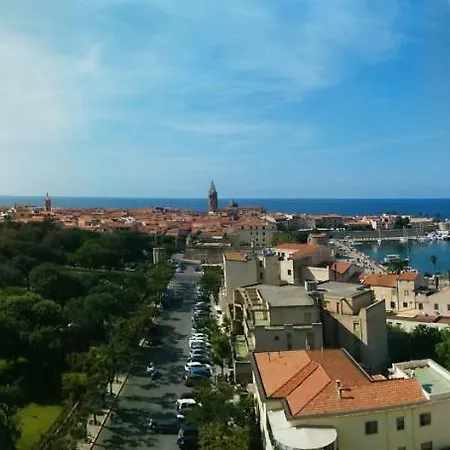 Bed and Breakfast Roof Garden 3*