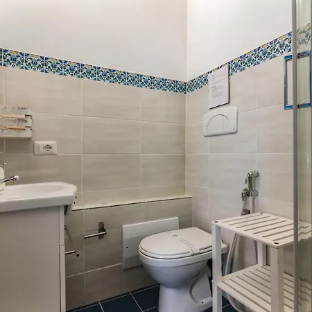 Roof Garden فندق مبيت وإفطار 3*